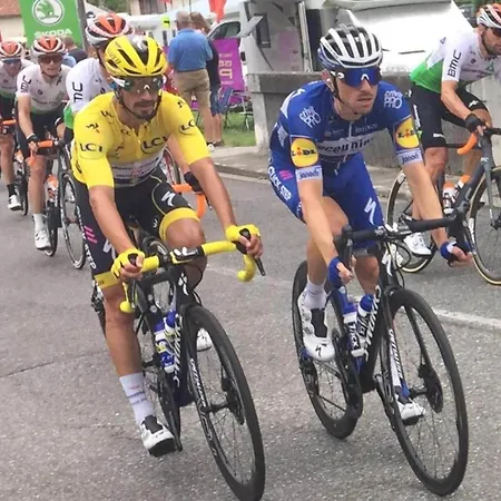 Apartman Well-kept With Thermal Baths Saint-Mamet